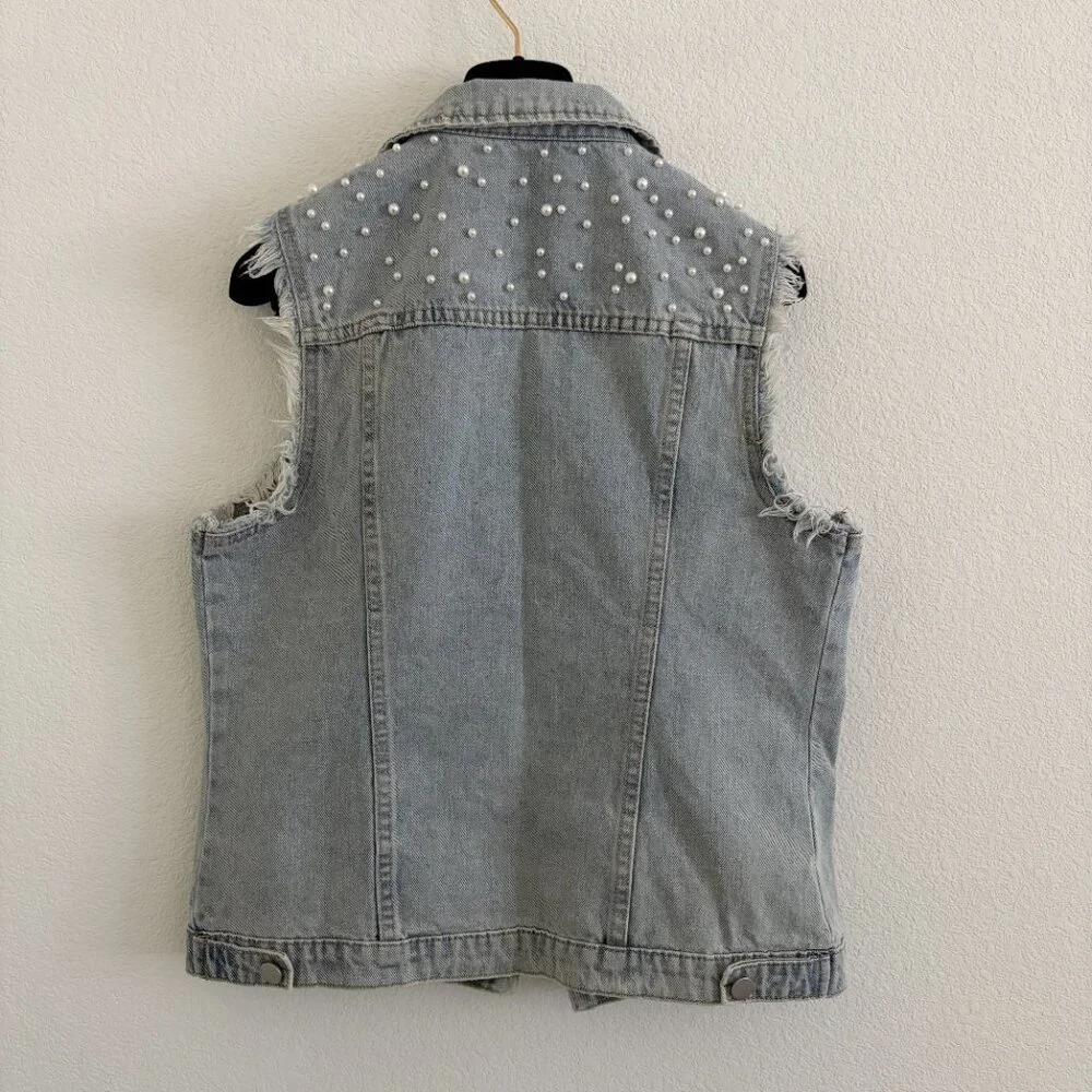 Ebossy Denim Vest Faux Pearl Womens Medium Blue Light Wash Denim Distressed